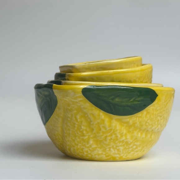 Dash of That Ceramic Lemon Measuring Cups - Picture 3 of 14